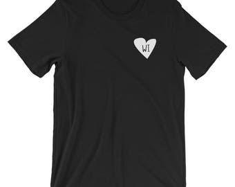 Mi corazón está en Wisconsin camiseta, mi corazón pertenece a WI Hometown State Shirt, Me encanta mi Wisconsin State Camiseta, WI Love Souvenir Regalo
