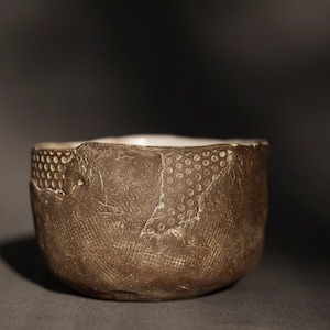 Chawan de cerámica hecho a mano: tazón japonés para té matcha