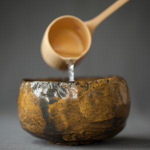 Handmade Ceramic Chawan: Japanese Matcha Tea Bowl for Ceremony