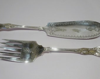 Good Quality Antique Victorian Mappin and Webb Kings Pattern Silver Plated Fish Servers, Salmon Servers, Ornate Engraved Design