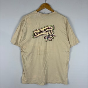 Vintage 90er Jahre Quiksilver Surfer Hawaii Blumen Vintage 1990er Jahre Quiksilver Surfen Surfbrett Surf Tshirt Größe M