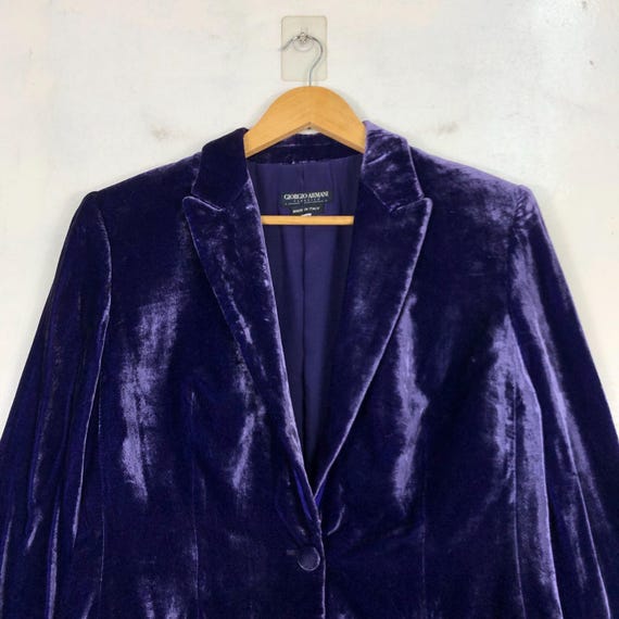Georgio Armani Italy Luxuries Velvet Suit Purple Luxurious Coat