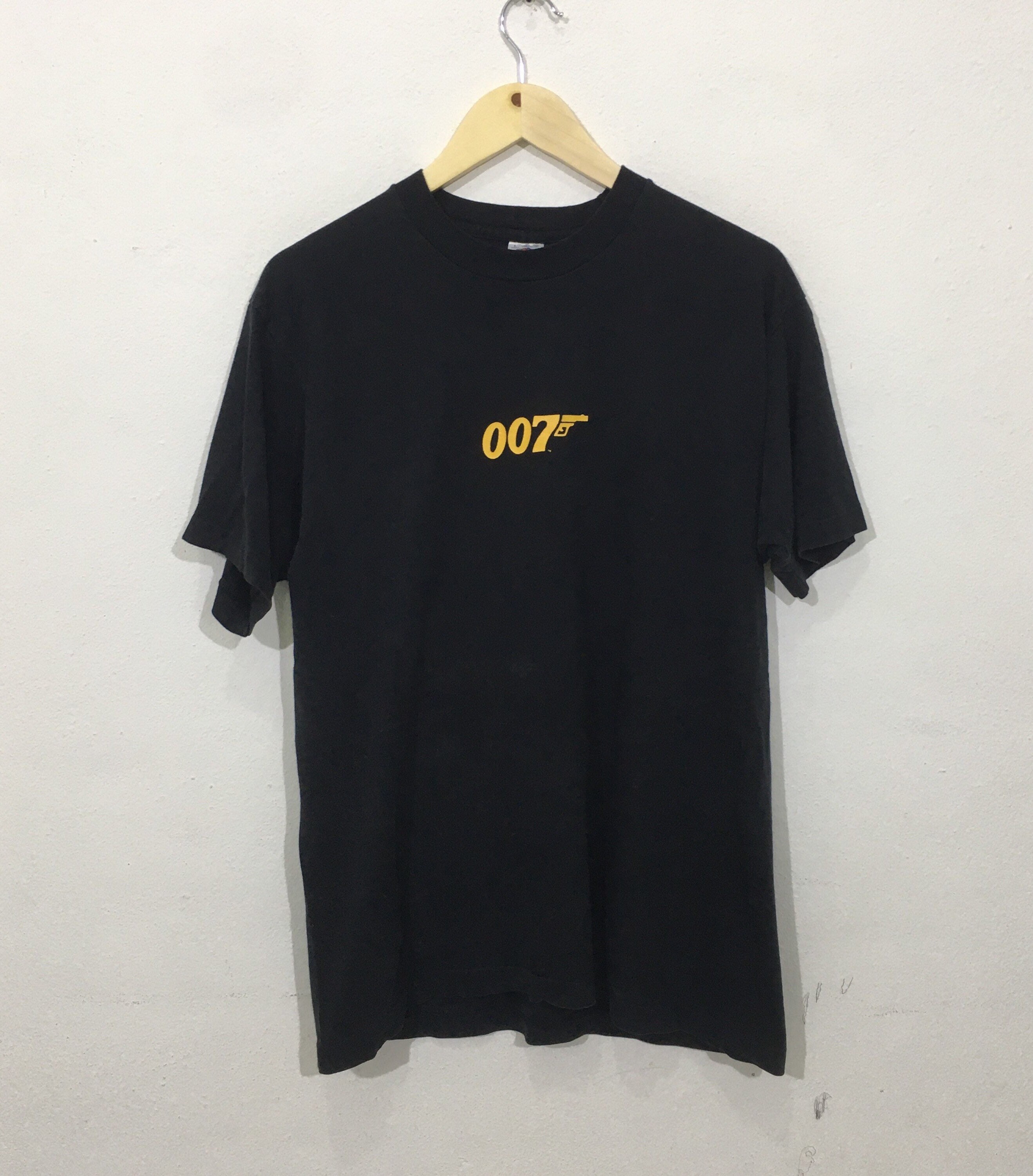 90s 007 ジェームズ・ボンド Tシャツ ビンテージ ヴィンテージ ムービー T シャツ【007 The World Is Not Enough