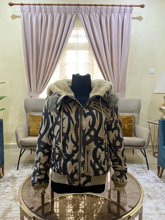 AW04 NUMBER (NINE) Tribal Camo Puffer Hooded Faux Give Peace A