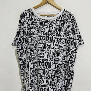 Vintage Mickey Mouse Disney All Over Print Design Mickey Walt Disney Cartoon Tshirt Size L