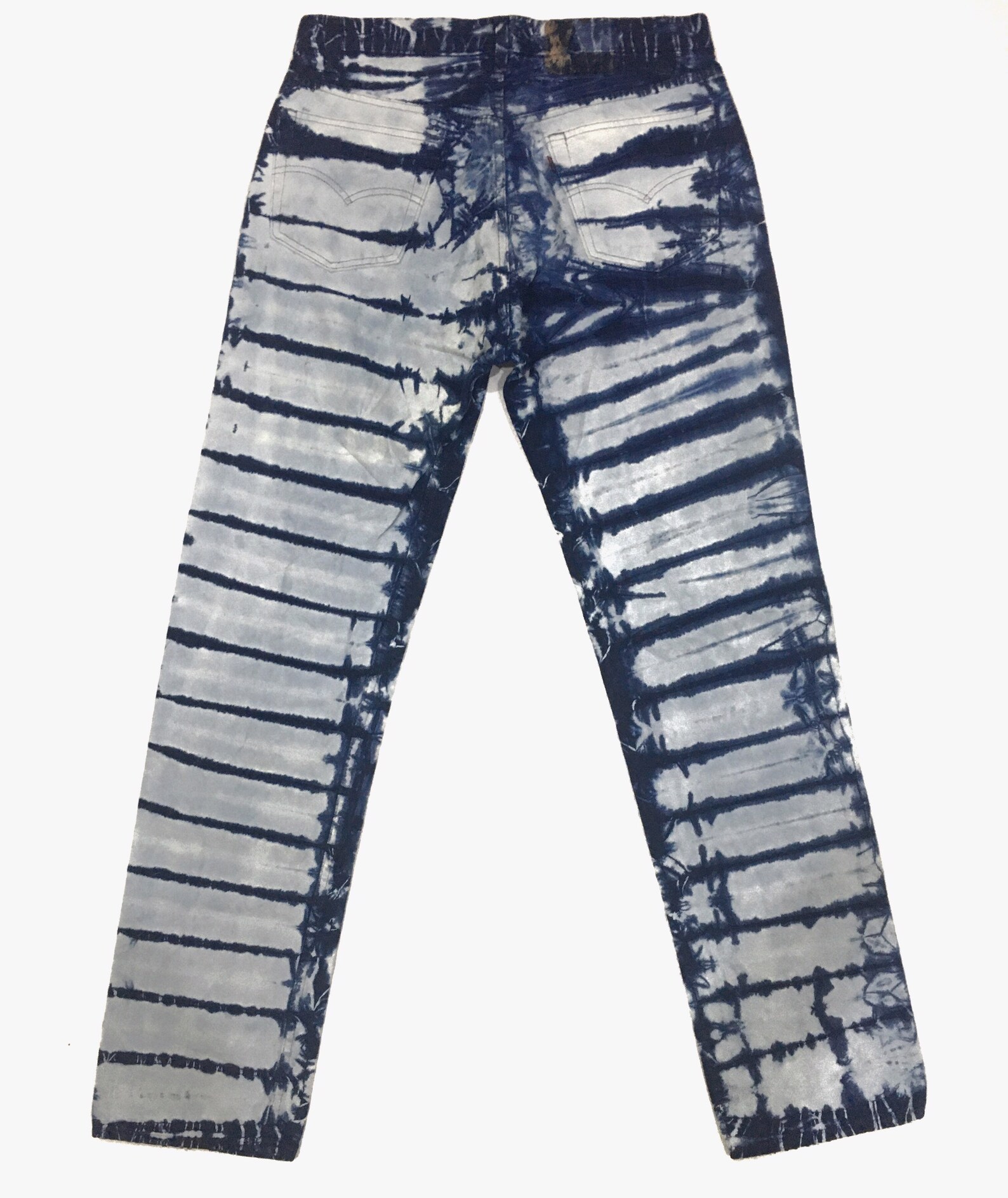 levis tie