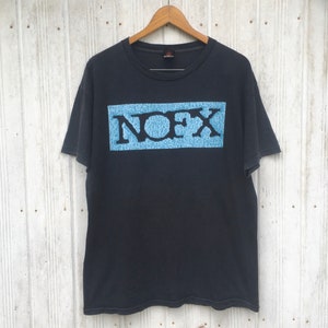 Vintage Nofx American Punk Band Las Vegas Music Rock Tour Album  Vintage 2000s Punk Band Tshirt Black Size L
