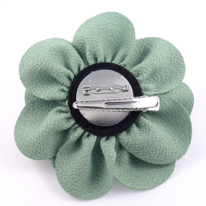 Broche fleur ou pince fleur camelia grande taille diamètre 9cm image 8