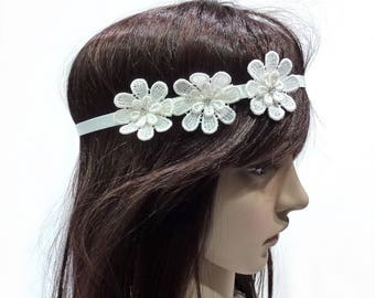 Headband  mariage 3 fleurs en tissu crocheté bandeau élastique - couleur ivoire