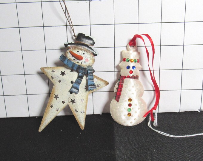 2 Snowmen Christmas Ornaments  (bsE3)