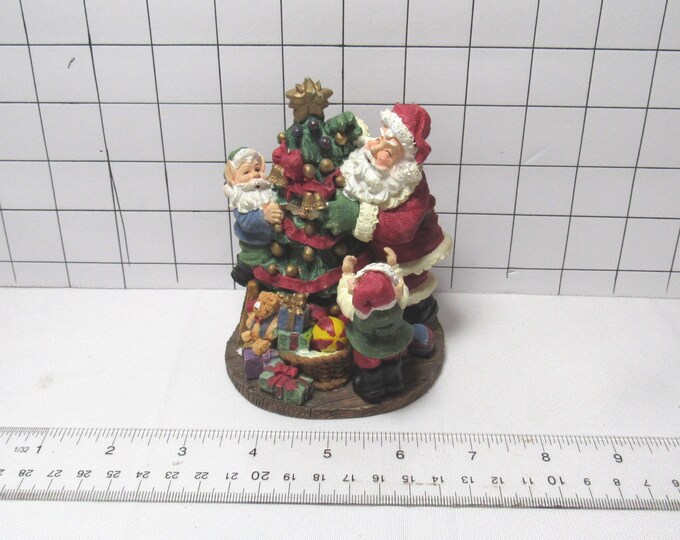 1997 Holiday Time Resin Santa & Elves Tree Trimming Figurine (bx 1)