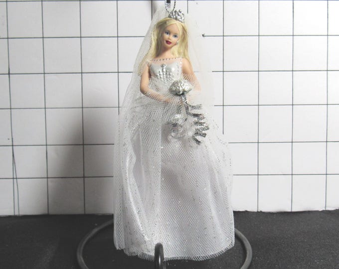 Avon's Barbie Millennium Bride Porcelain Ornament 2000 (bx 9)