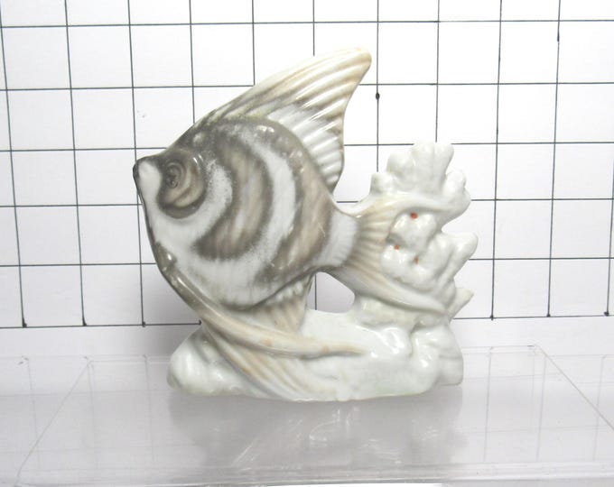 VTG  White and Gray Ceramic Angel Fish Figurine/Aquarium Decoration - Japan (H)
