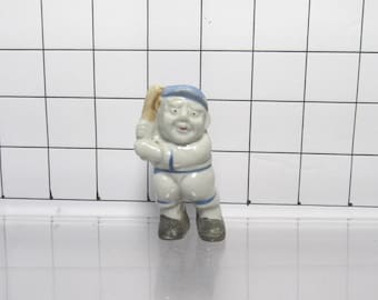 Small Vtg Porcelain Baseball Player Figurine (H)