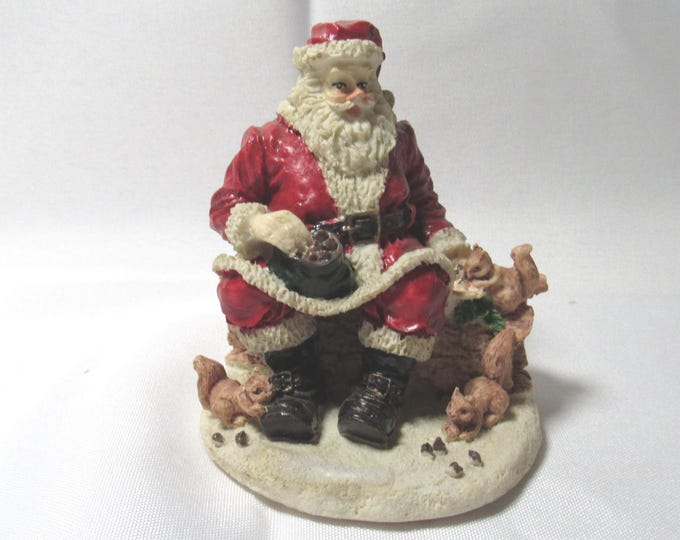Vtg Resin Santa Figurine with Squirrels (Bx 5)