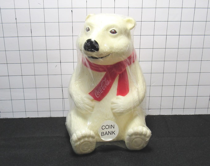 VTG 1995 Plastic Coca Cola Polar Bear Coin Bank