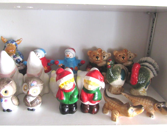 Choice of VTG Salt and Pepper Shaker Set (Group 28)
