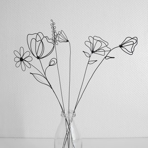 Bouquet of flowers in annealed wire Poppy Daisy and Twigs, decorative annealed wire, floral decoration in annealed wire