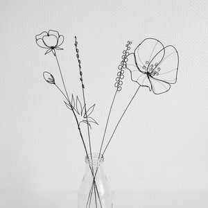 Bouquet of 4 flowers in annealed iron wire, flower to hang, floral wall decoration, boho nature decor, poppy, buttercup, flowers