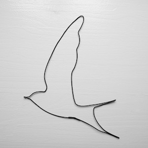 Wire bird, wire swallow, wire wall decoration, interior decoration, metal bird, wall swallow, sculpture
