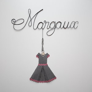 Nome del bambino in filo personalizzabile, nome Margaux, abito origami, decorazione della parete della camera da letto del bambino, regalo personalizzabile