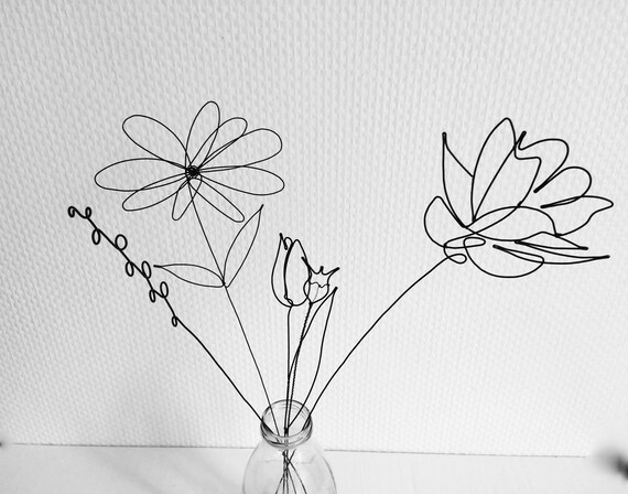 Wire Flower Daisy Flower in Annealed Wire, Floral Wall Decoration, Boho  Nature Decoration, Bouquet of Flowers, Gift 