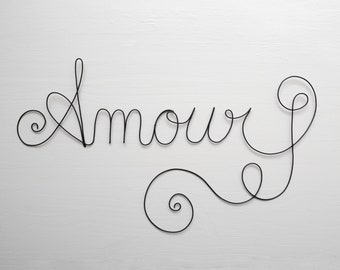 Word Love in iron wire, annealed iron wire message, wall phrase, wall decoration sculpture, door plate, gift idea, poetic