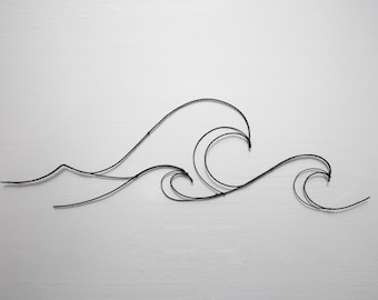 Belle vague en fil de fer, mer en fil de fer, décoration murale fil de fer, décoration nature, silhouette fil de fer, océan, déco intérieure