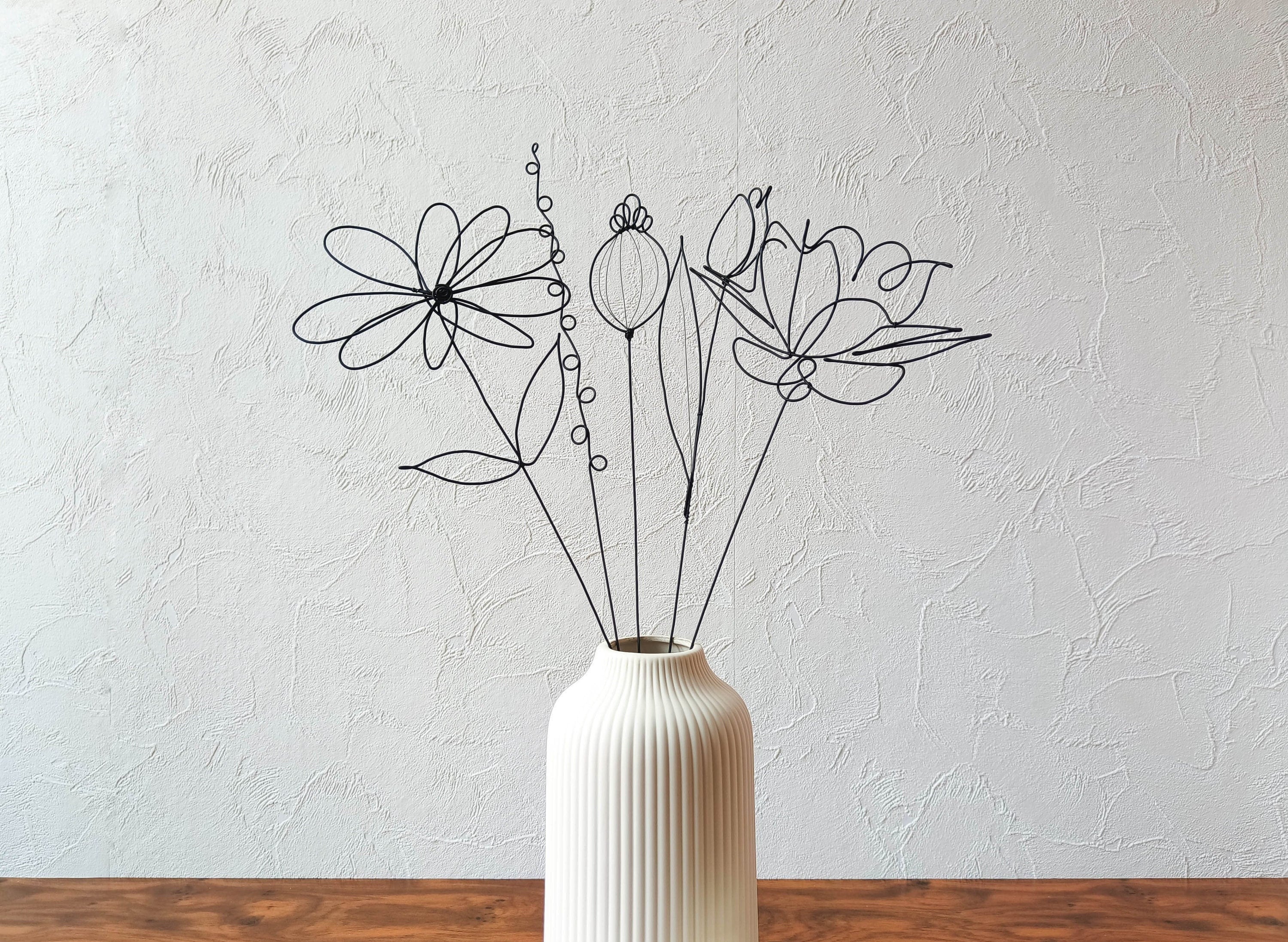 Annealed Wire Flower Bouquet