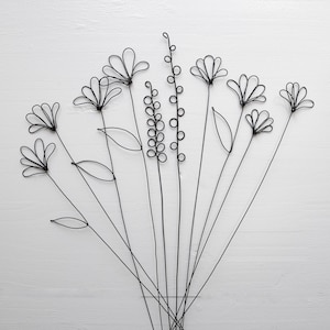 Bouquet of 10 wild flowers and herbs from the fields in annealed wire, floral decoration, nature decoration, herbs, seeds, poppy, rose