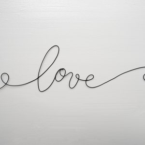 Palabra de alambre AMOR, frase de metal, nombre de alambre, decoración de pared, letra, placa de puerta, idea de regalo, palabra de alambre, escultura
