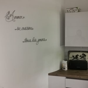 Mot personnalisable en fil de fer recuit ON S'AIME, amour, message, phrase écriture citation, sculpture fil de fer recuit décoration murale