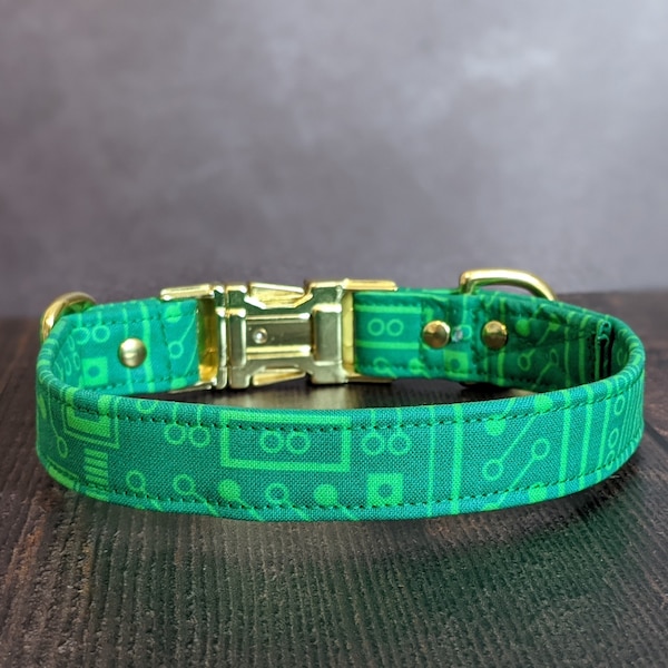 Circuit Board Dog Collar Ready to Ship. Small w/ Gold Metal Buckle. Microchip, Computer, Chip, Science, Engineer. Gift for Dog Lovers. USA