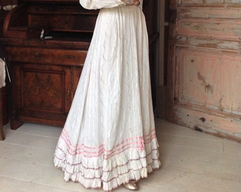 1880s antique cotton print dress: a skirt and bodice M/L