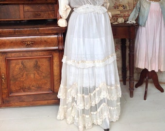 Vestido de encaje de la década de 1870 2PC vestido de novia victoriano cintura 24 1/2 "