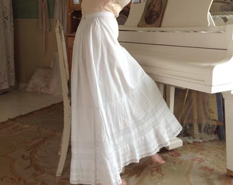 strong antique petticoat skirt waist 27"