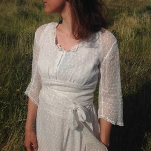 lovely  1900s dress  with little hand embroidered flowers