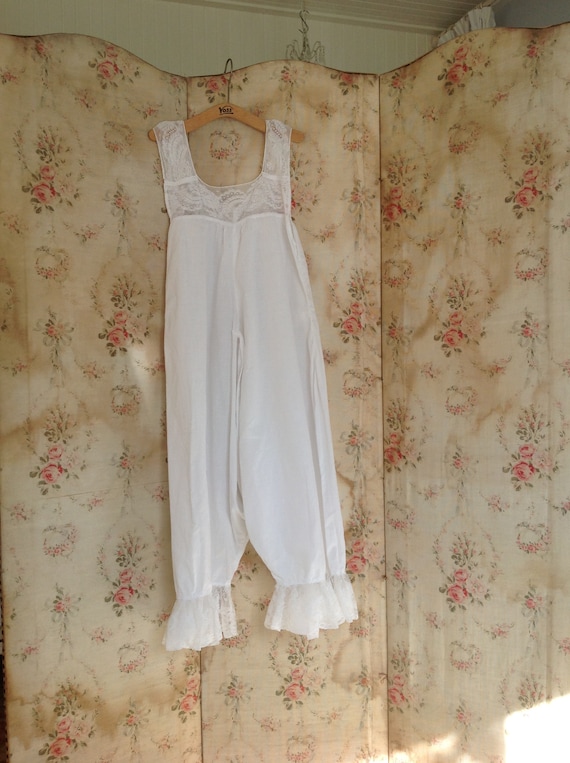 antique bloomers camisole with valenciennes lace - image 1