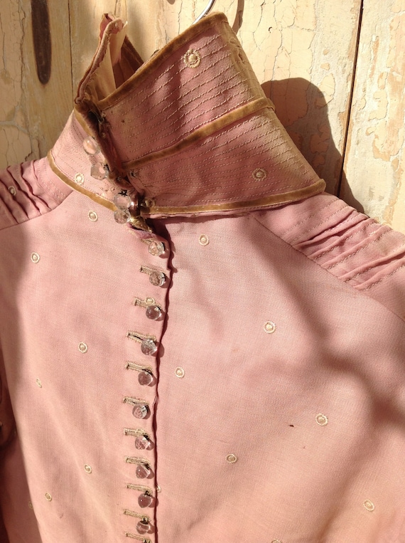 beautiful antique bodice very old