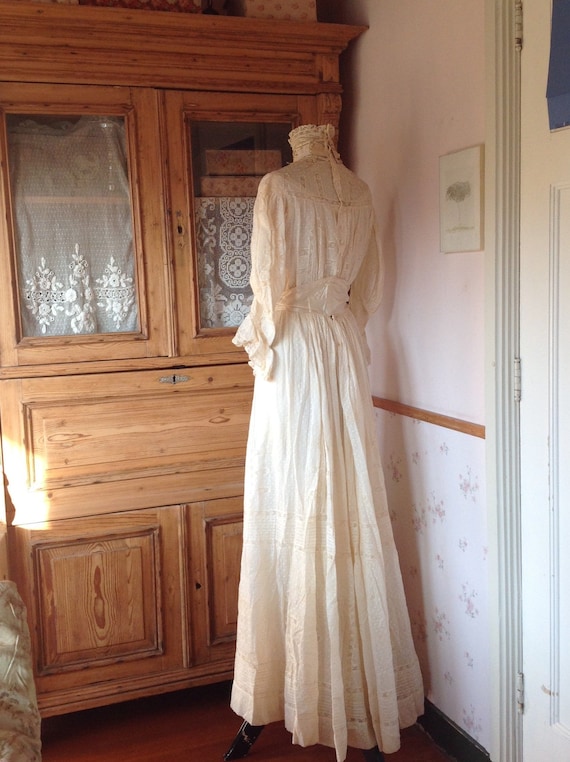 amazing antique victorian wedding dress 1890s 4PC