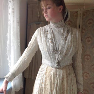 antique tulle lace bodice from the 1880s M/L
