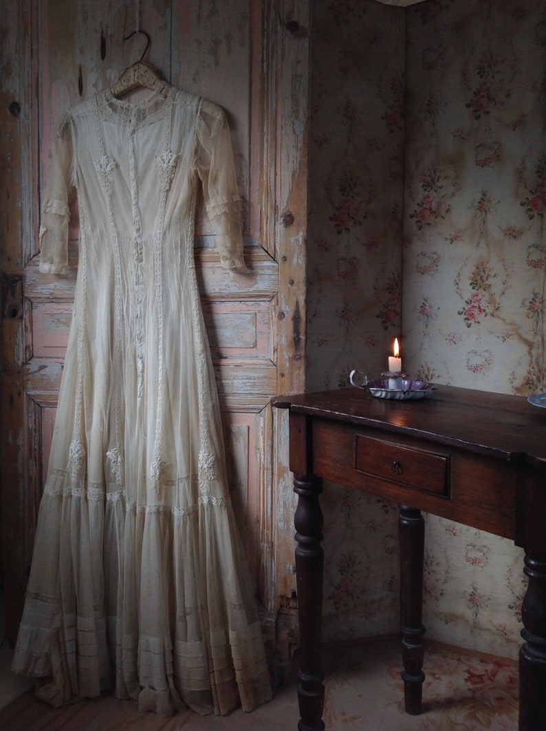 Very Old Tulle Lace Wedding Dress With Cotton and Lace Slip | Etsy