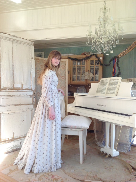 princess polly baby blue dress 1800's Calico Print Cotton Prairie Dress – Carny Couture main image 0