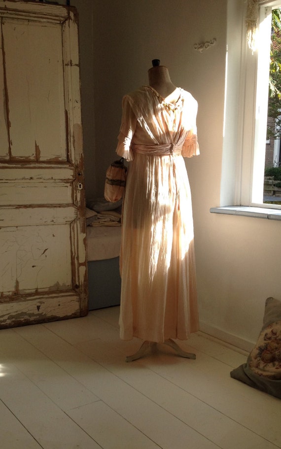 silk cotton blend dress Elie Saab, Silk and cotton-blend guipure lace midi dress, Women, Beige, US 8, Dresses