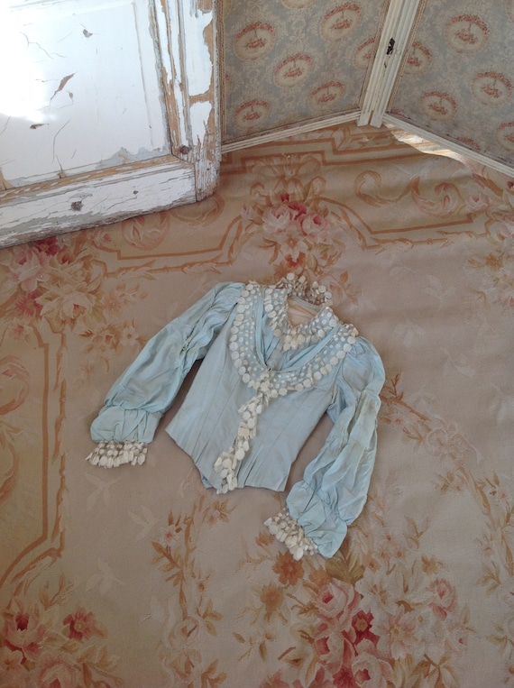 antique 1880s mint green silk and lace bodice - image 7