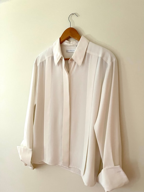 Vintage 90’s sheer Liz Claiborne blouse with large