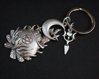 Witch cauldron moon pentagram Keychain Keyring triple moon goddess  gift