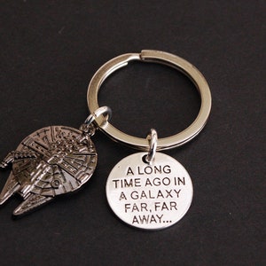 Star Wars millenium falcon Keychain Keyring  giftgift