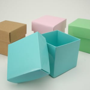 Cube Favor Boxes - Set of 12 - Aqua Blue Mint Green Pastel Pink or Kraft - Wedding Bridal Shower Favors Candy Boxes - MW10012