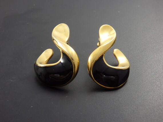 Black Enamel and Goldtone S Shaped Post Earrings - image 1